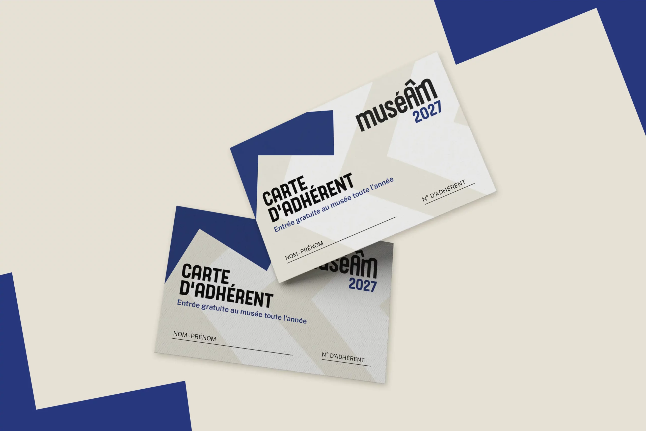Présentation des cartes d'adhérent pour la saison 2027 à Muséâm